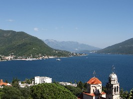 more-3.jpg