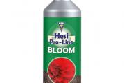 Hesi ProLine Bloom 500ml – Nova formula starog preparata!
Hesi ProLine Bloom 500ml je usavršena formula svog prethodnika – Hesi Bloom 500ml preparata. Dugotrajnom upotrebom širom sveta došlo se do zaključka da se Hesi Bloom može unaprediti i poboljšati i tako smo dobili Hesi ProLine Bloom 500ml sa 25% jačom koncentracijom. Ovo znači da ćete vaše omiljene Hesi proizvode koristiti duže nego do sada.

Šta je Hesi ProLine Bloom 500ml i za čega služi?
Hesi je najkvalitetnija holandska prihrana za biljke na bazi kalijuma. Sadrži sve neophodne hranljive materije za rast i razvoj biljaka u cvetajućoj fazi razvoja. U cvetnoj fazi biljke razvijaju cvetove, događa se porast cvasti, i biljka započinje fazu reprodukcije.

Kako se koristi Hesi ProLine Bloom 500ml?
Hesi Bloom se rastvara u vodi. Doza rastvaranja Hesi Bloom zavisi od mnogo faktora, kao što su vrsta biljke, veličina, starost, godišnje doba… Ono što je najbitnije jeste da se doza o 4 ml po 1 litri vode ne prelazi kako ne bi došlo do oštećenja kod biljaka.

Sastav Hesi ProLine Bloom prihrane
Makroelementi:

Azot N: N 4.0%

Fosfor u formi Fosfor-Pentoksida P2O5: 5.1%

Kalijum u formi Kalijum-Oksida K2O: 6.5%

Pored makroelemenata Hesi ProLine Bloom sadrži i mikroelemente: Magnezijum, Kalcijum, sulfati, biljni šećeri, amino kiseline i vitamini.

Savet Dendrologa
Ne preterujte sa prihranom u zimskom periodu. Biljke su u ovo doba godine u fazi mirovanja i nije im potrebna velika količina prihrane.

Ukoliko se radi o manjim biljkama nemojte koristiti Hesi ProLine Bloom u većoj dozi od 2ml po 1 litri vode

Voda u kojoj rastvarate Hesi ProLine Bloom najbolje da bude filtrirana reverznom osmozom ili filter bokalima. Ukoliko niste u mogućnosti da filtrirate vodu prokuvajte je i ostavite je da odstoji 12 sati kako bi sav suvišni hlor ispario.